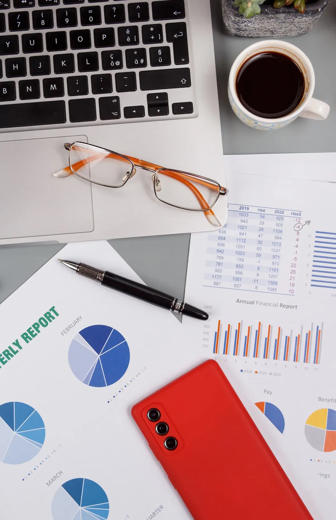 image representing financial advantage of elearning outsourcing image representing financial advantage of elearning outsourcing
